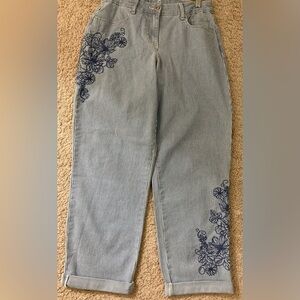 BRAND NEW Adorable STYLE & CO. Striped Embroidered Curvy Boyfriend Jeans Size 4